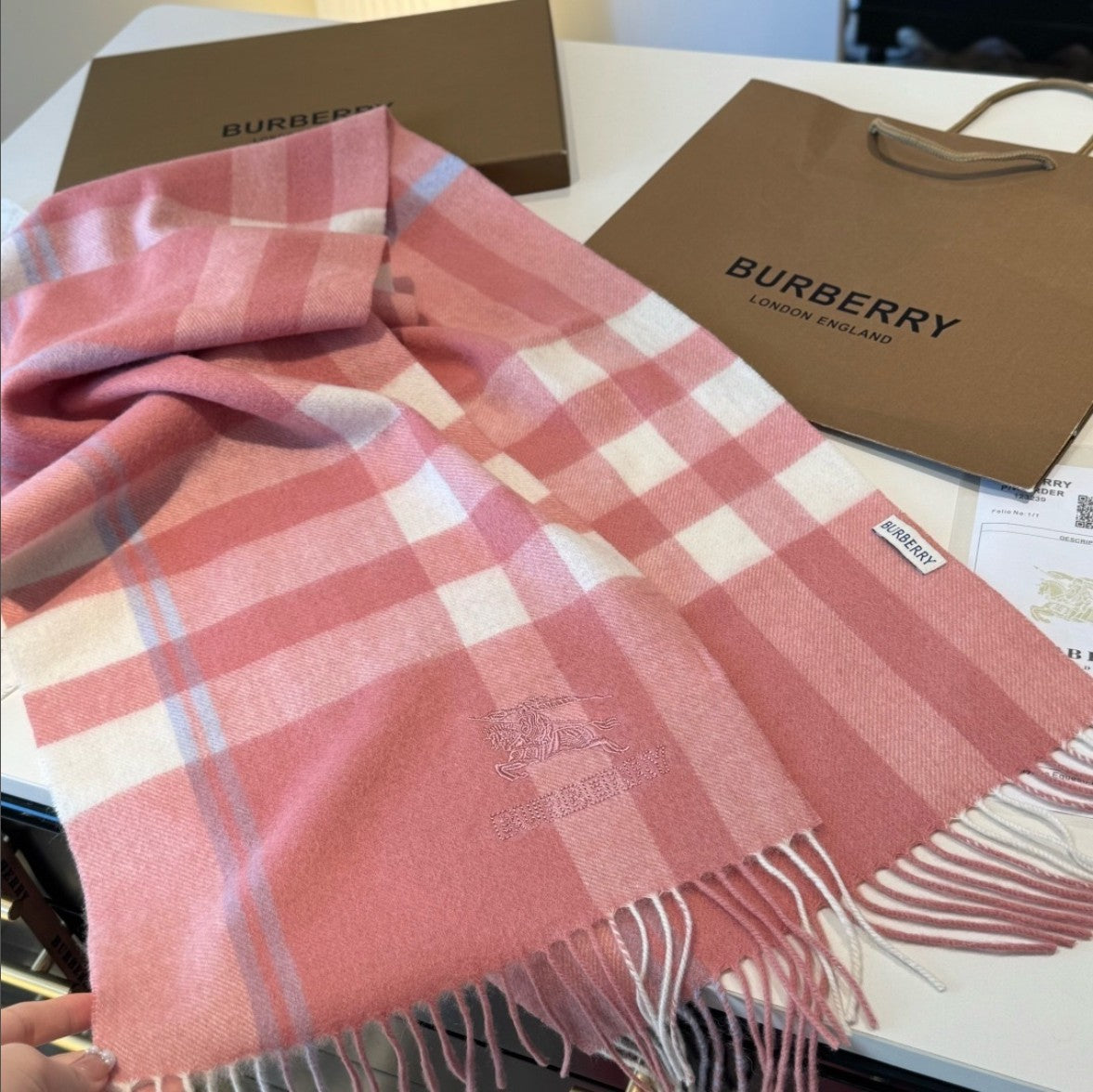 버버리 캐시미어 체크 머플러