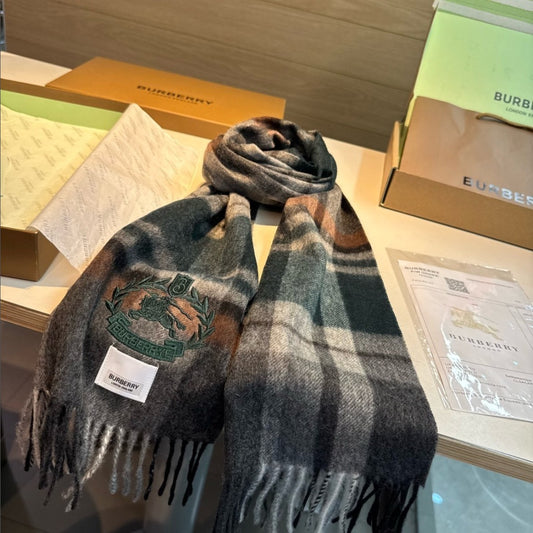 버버리 자수 로고 캐시미어 머플러