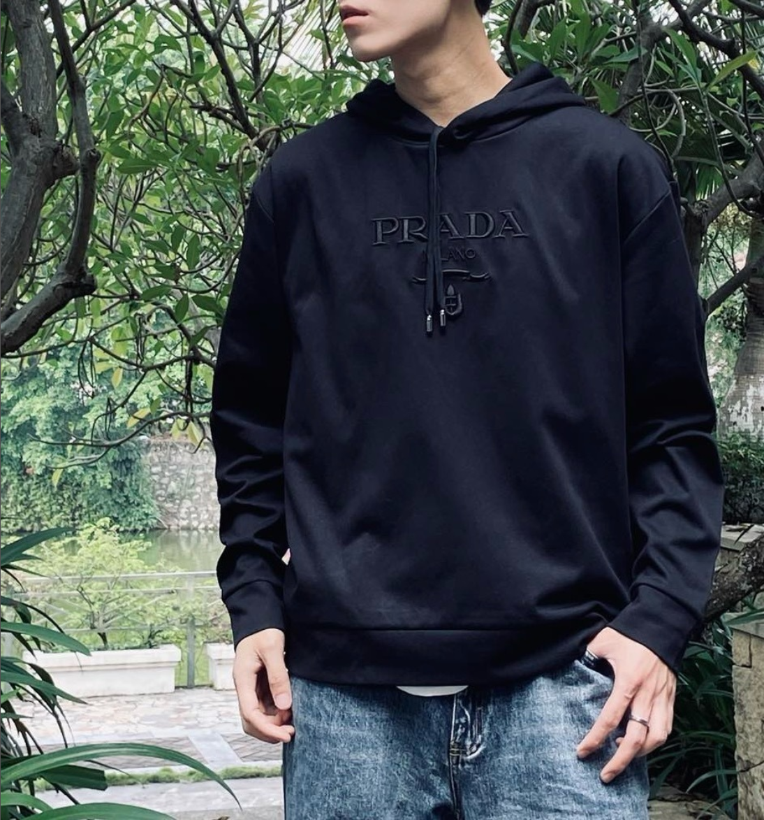 프라다 자수 레터링 로고 오버핏 후드티