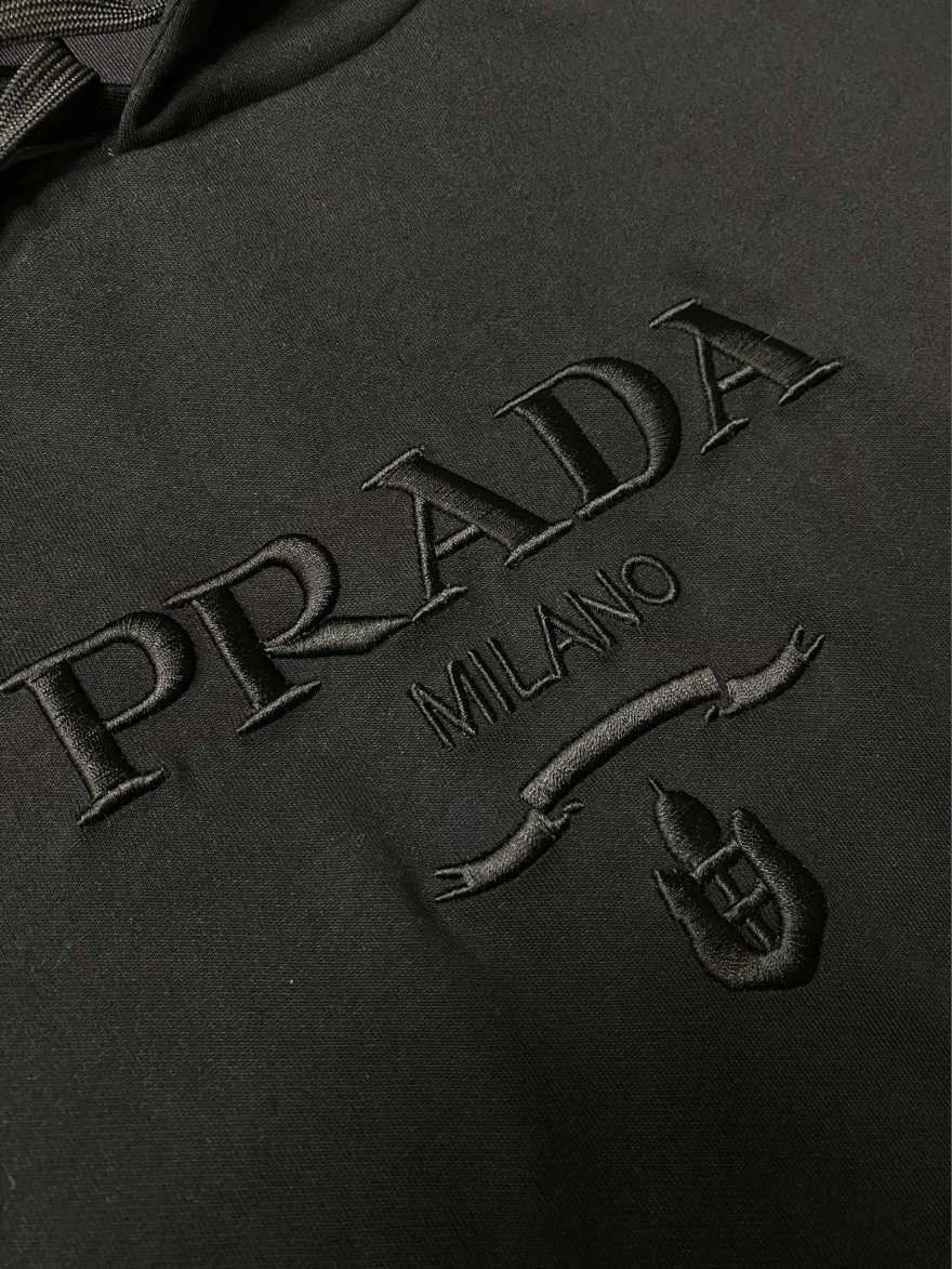 프라다 자수 레터링 로고 오버핏 후드티