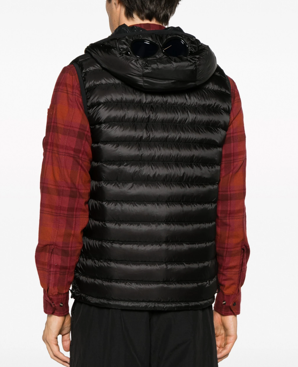 CP컴퍼니 DD Shell 후드 조끼 패딩 점퍼