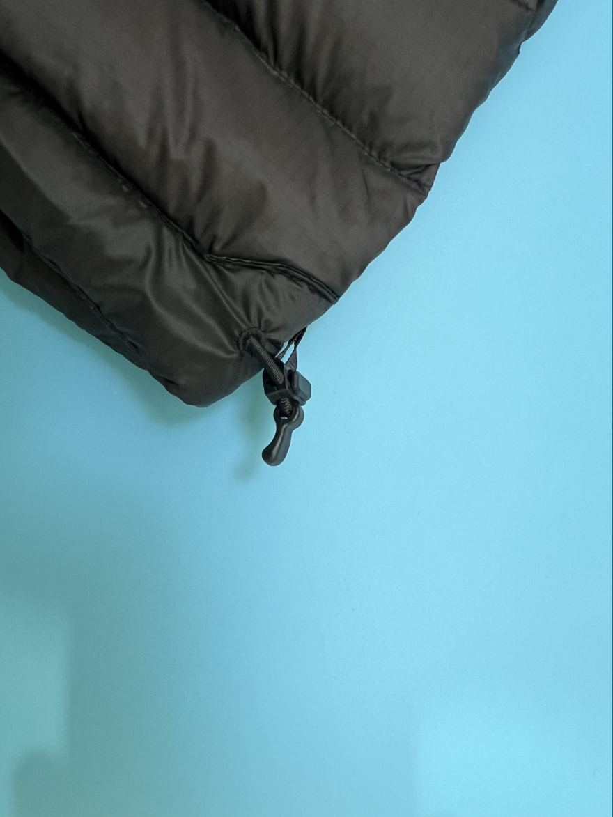 CP컴퍼니 DD Shell 후드 조끼 패딩 점퍼