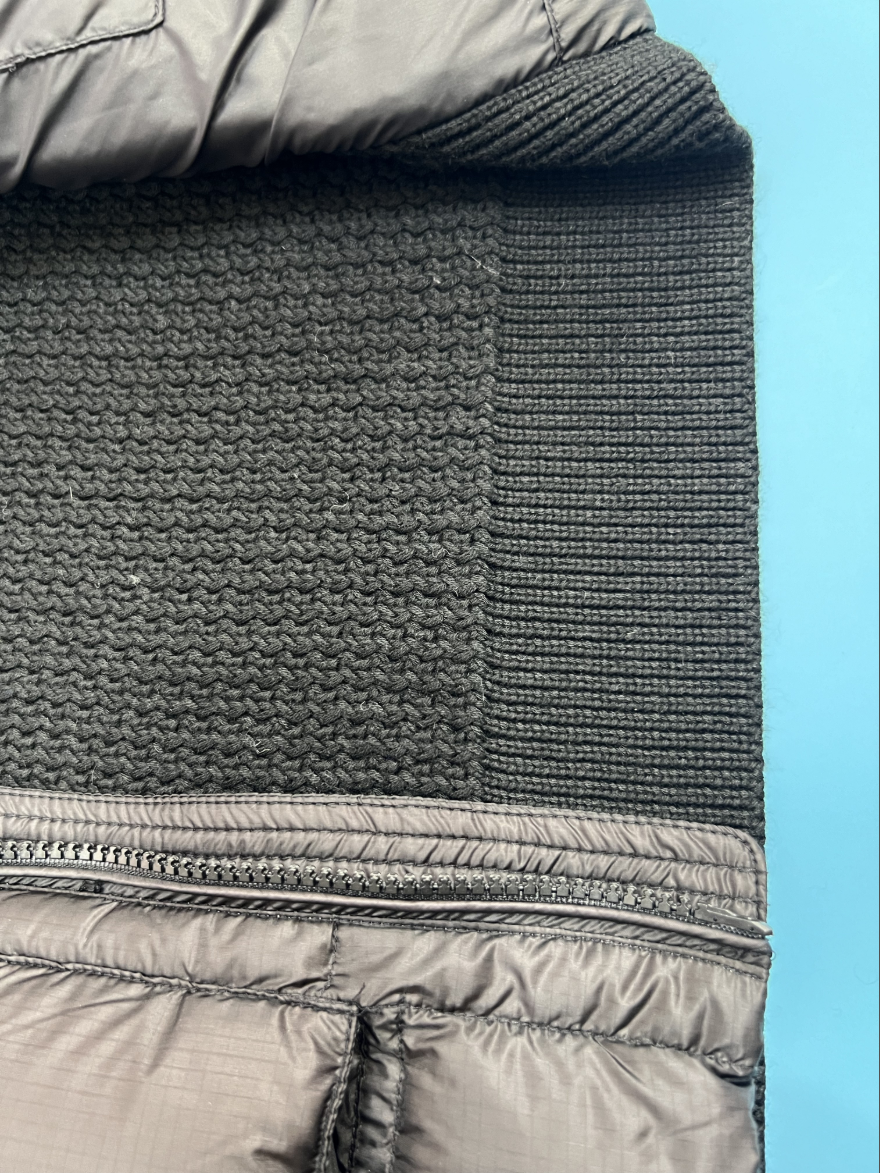 CP컴퍼니 울 니트 패딩 점퍼