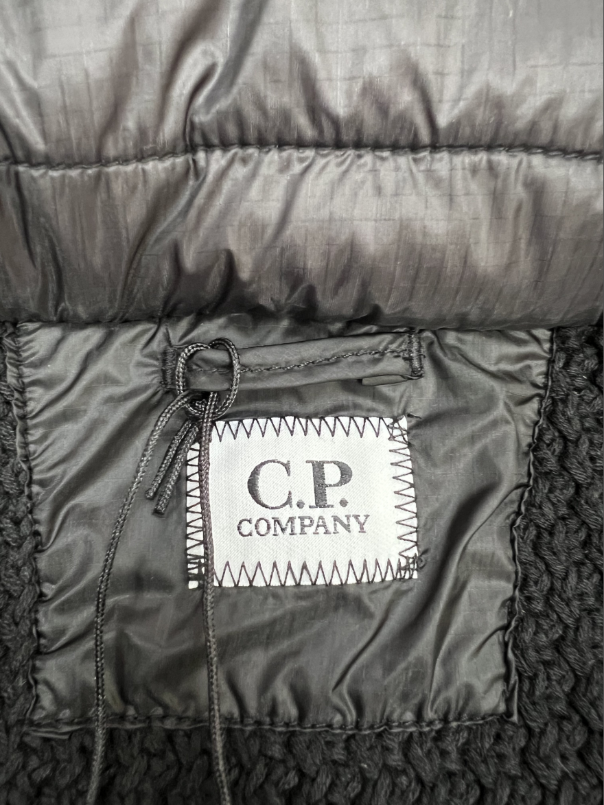 CP컴퍼니 울 니트 패딩 점퍼