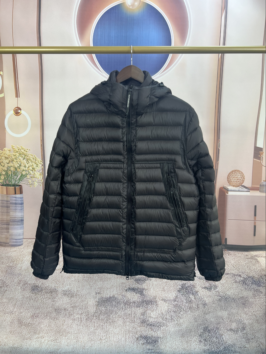 CP컴퍼니 DD Shell 고글 후드 패딩 점퍼