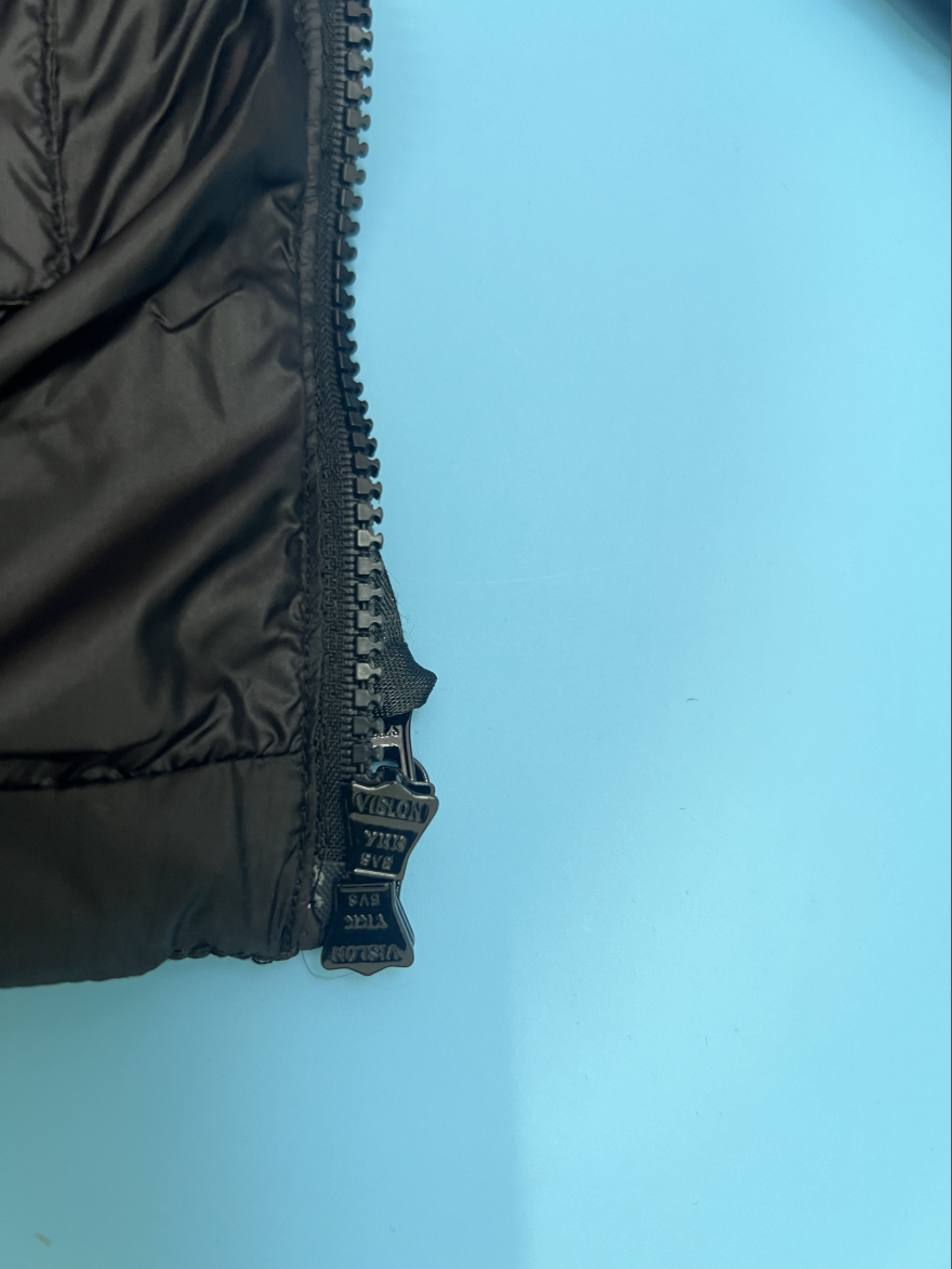 CP컴퍼니 DD Shell 고글 후드 패딩 점퍼