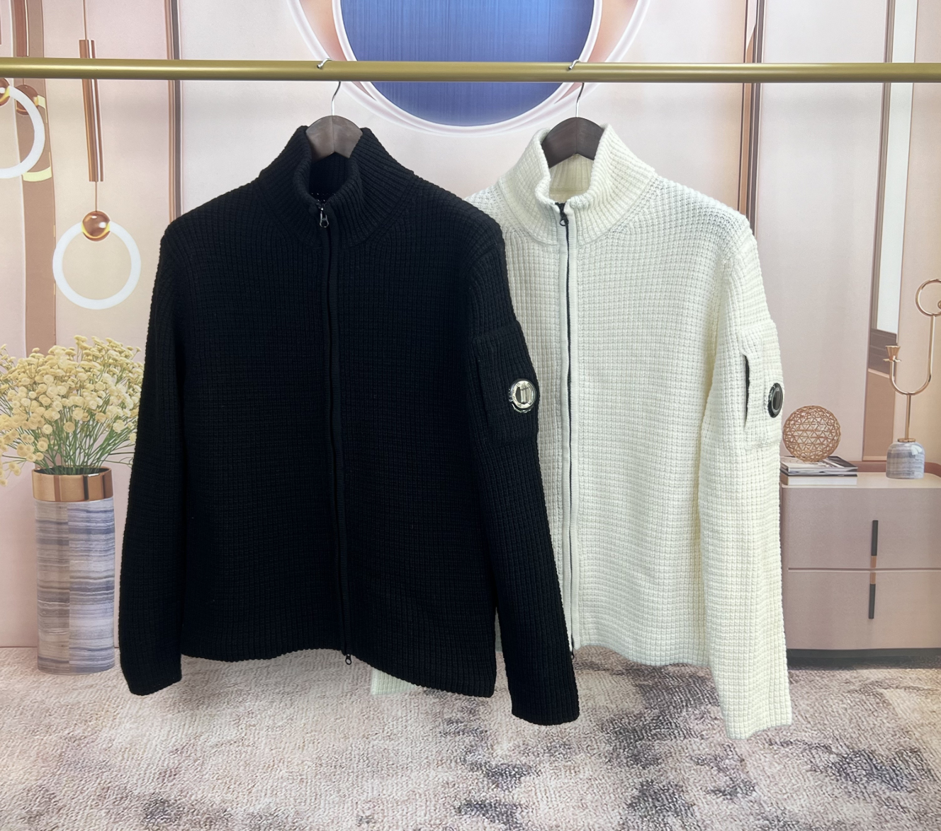 CP컴퍼니 하이넥 니트 집업