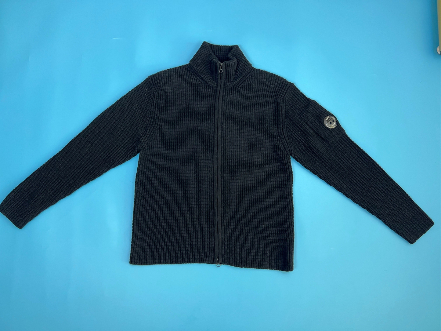 CP컴퍼니 하이넥 니트 집업