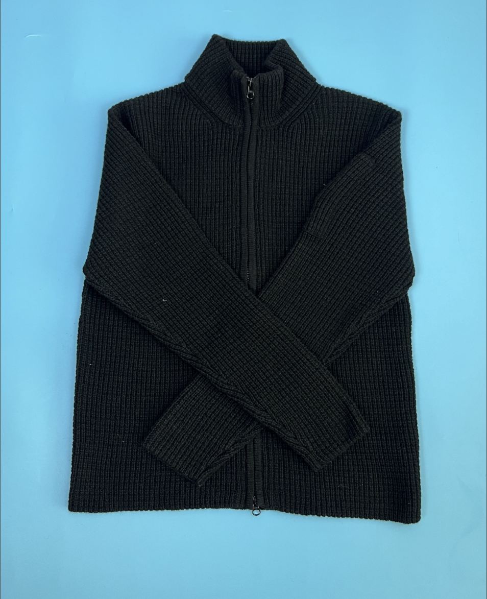 CP컴퍼니 하이넥 니트 집업