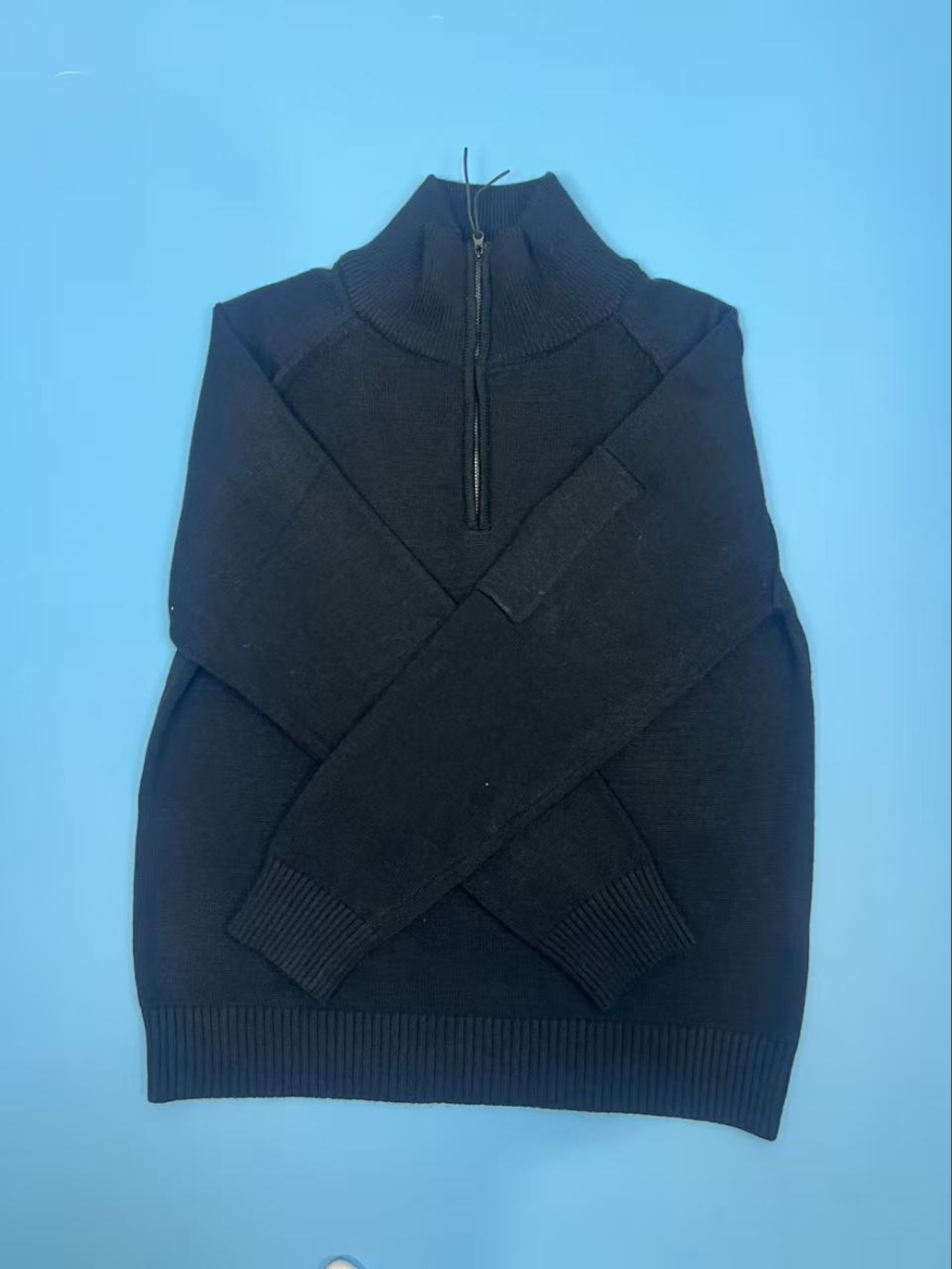 CP컴퍼니 반집업 니트