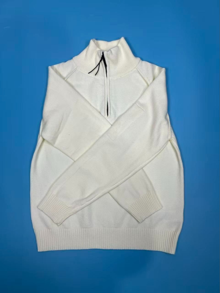 CP컴퍼니 반집업 니트