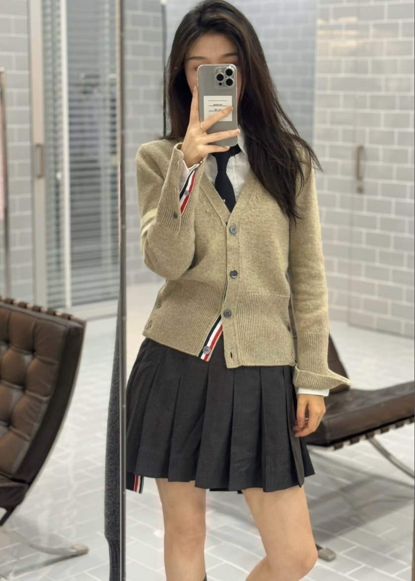 톰브라운 플리츠 스커트 치마