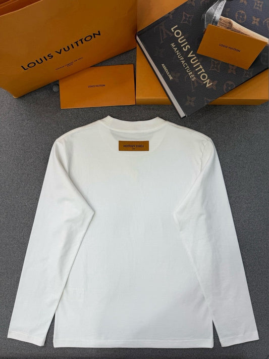 루이비통 LV 엠보 로고 긴팔티