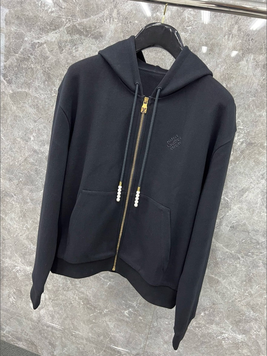 루이비통 자수 로고 진주 팬던트 후드 집업