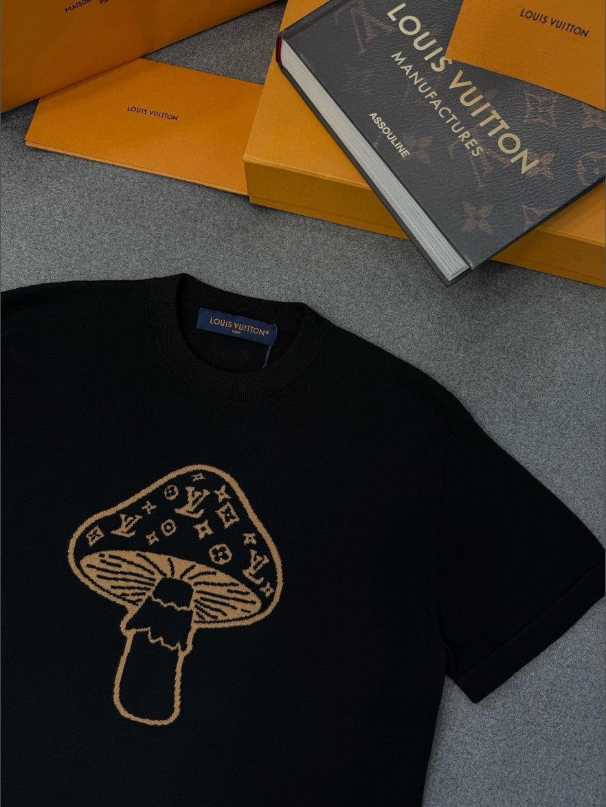 루이비통 LV 머쉬룸 로고 반팔티