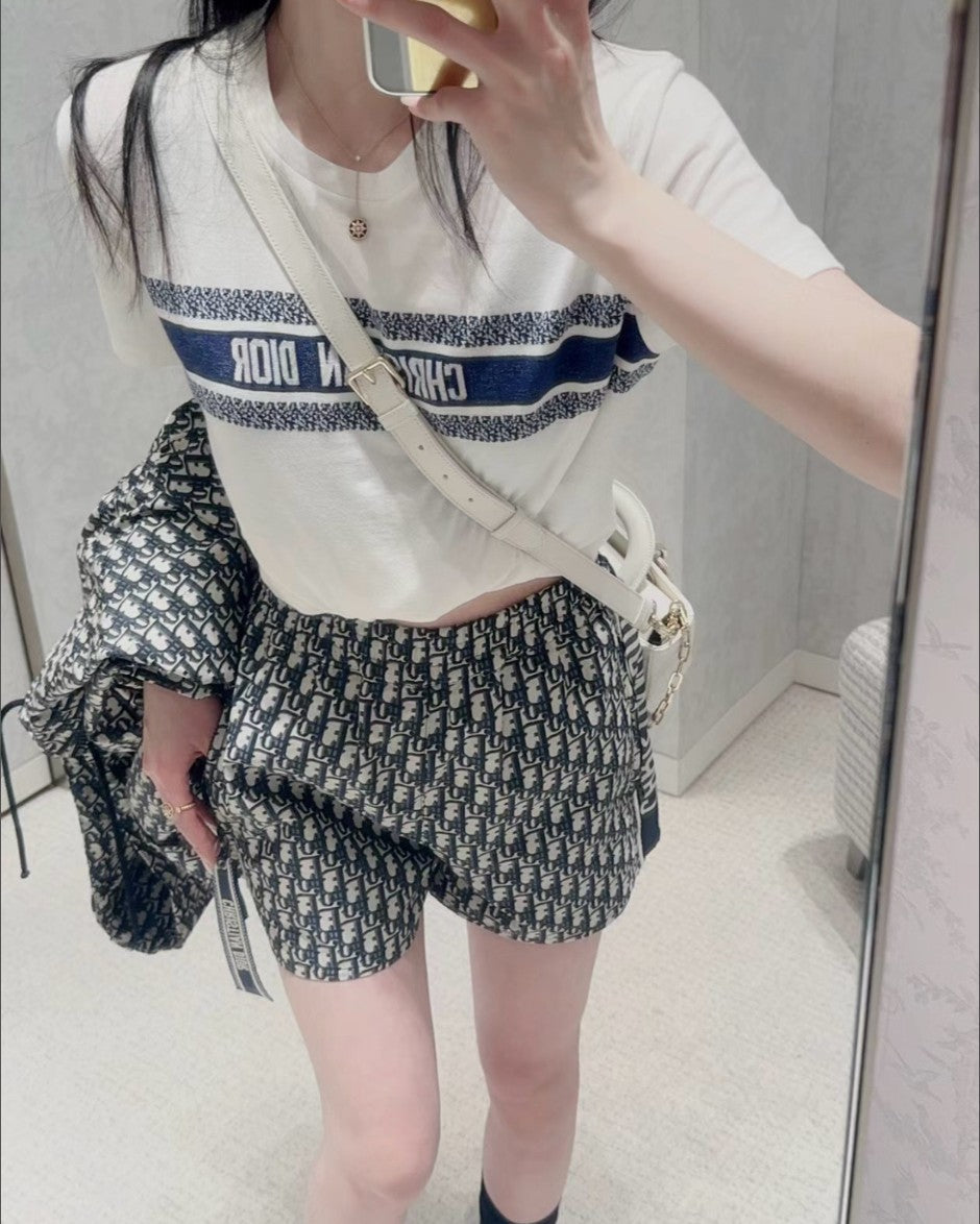 디올 여성 레터링 로고 반팔티