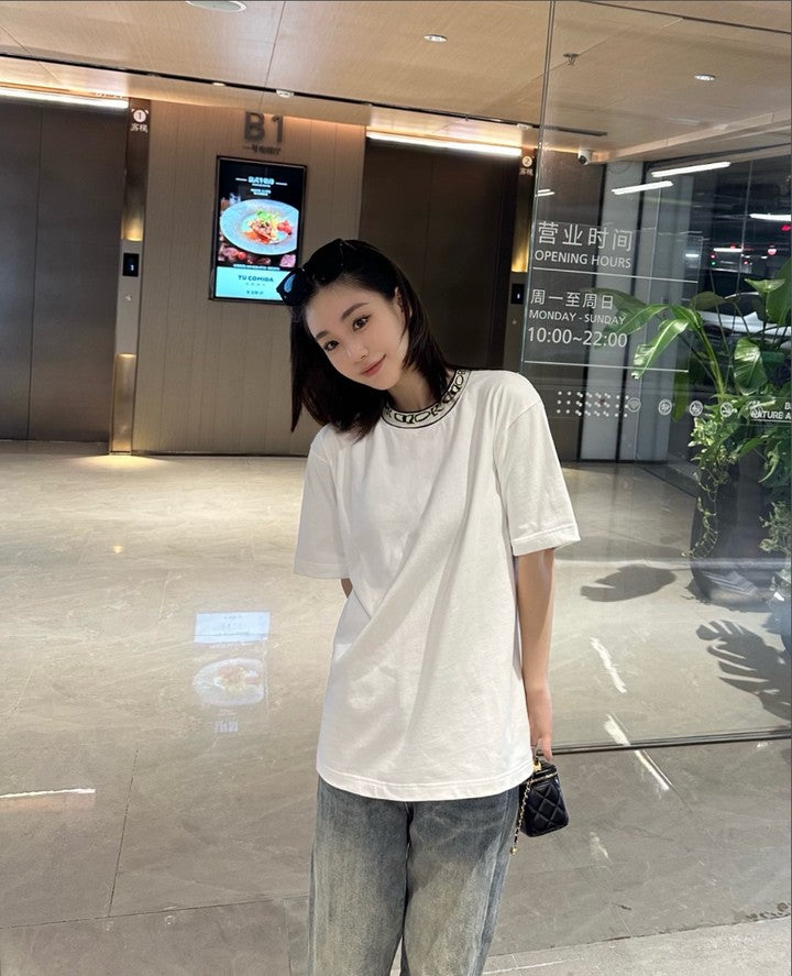 디올 넥 레터링 로고 반팔티