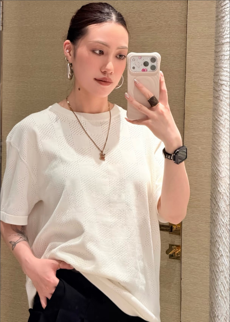 루이비통 LV 메쉬 니트 반팔티