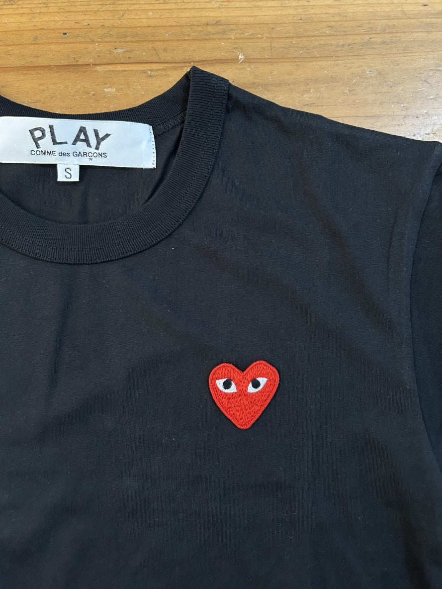 꼼데가르송 하트 로고 클래식 긴팔티